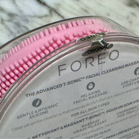Foreo, Luna Mini 2 Facial Cleansing Device, Pearl Pink - Picture 4 of 4